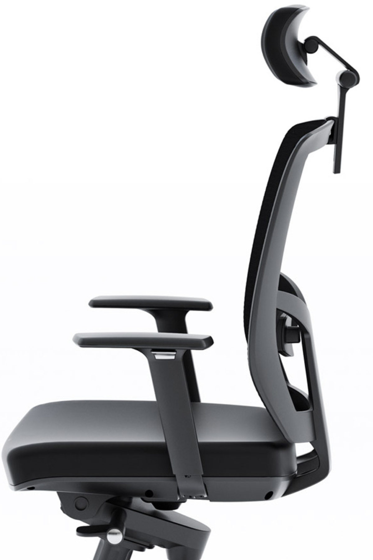 TC223 bdi executive chair black leather split feature